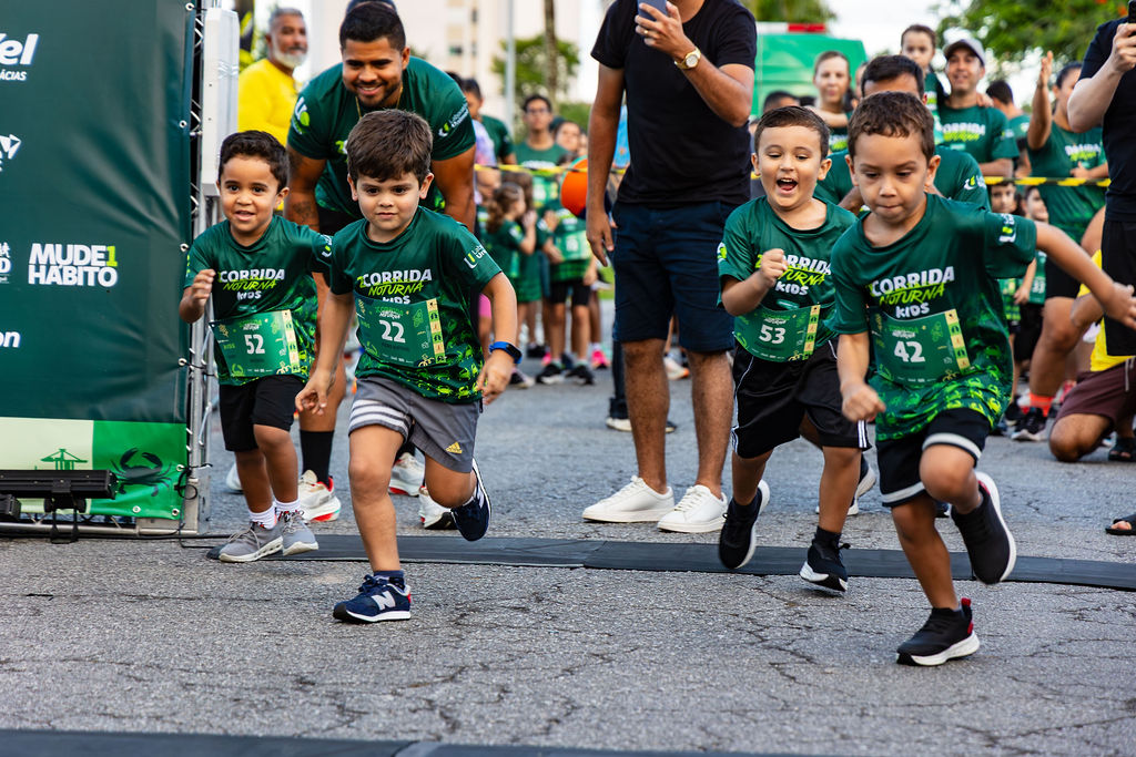 Copia de 00434 2aCorridaNoturnaUnimed Paranagua Alta