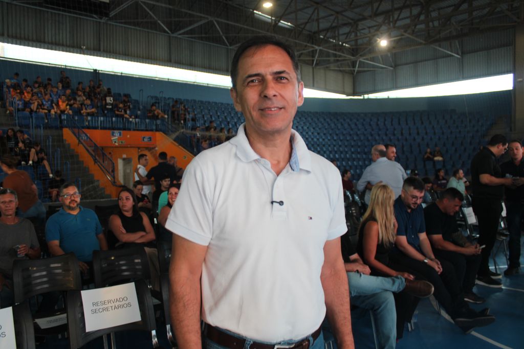“Ampliamos de 39 para 50 bolsas”, anunciou o prefeito Adriano Ramos
