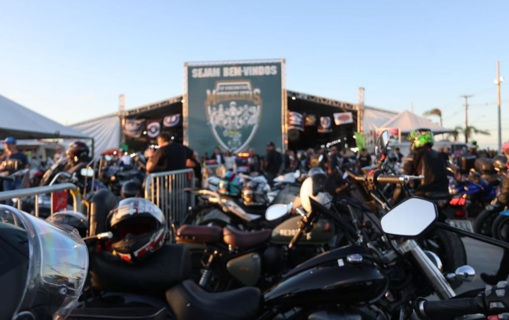 Pontal do Paraná divulga calendário oficial de eventos para 2026 2 Pontal Motors, encontro de carros e motocicletas com exposição de veículos e participação de público de diferentes cidades é outro evento programado para junho, em Pontal do Paraná (Foto: Prefeitura de Pontal do paraná)