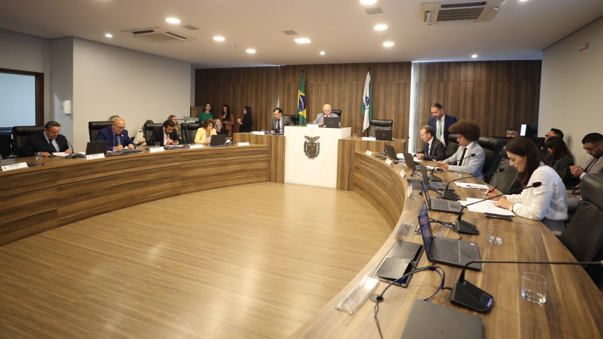 Reunião extraordinária ocorreu no final da tarde desta segunda-feira, 30, no Auditório Legislativo (Créditos: Valdir Amaral/Alep)