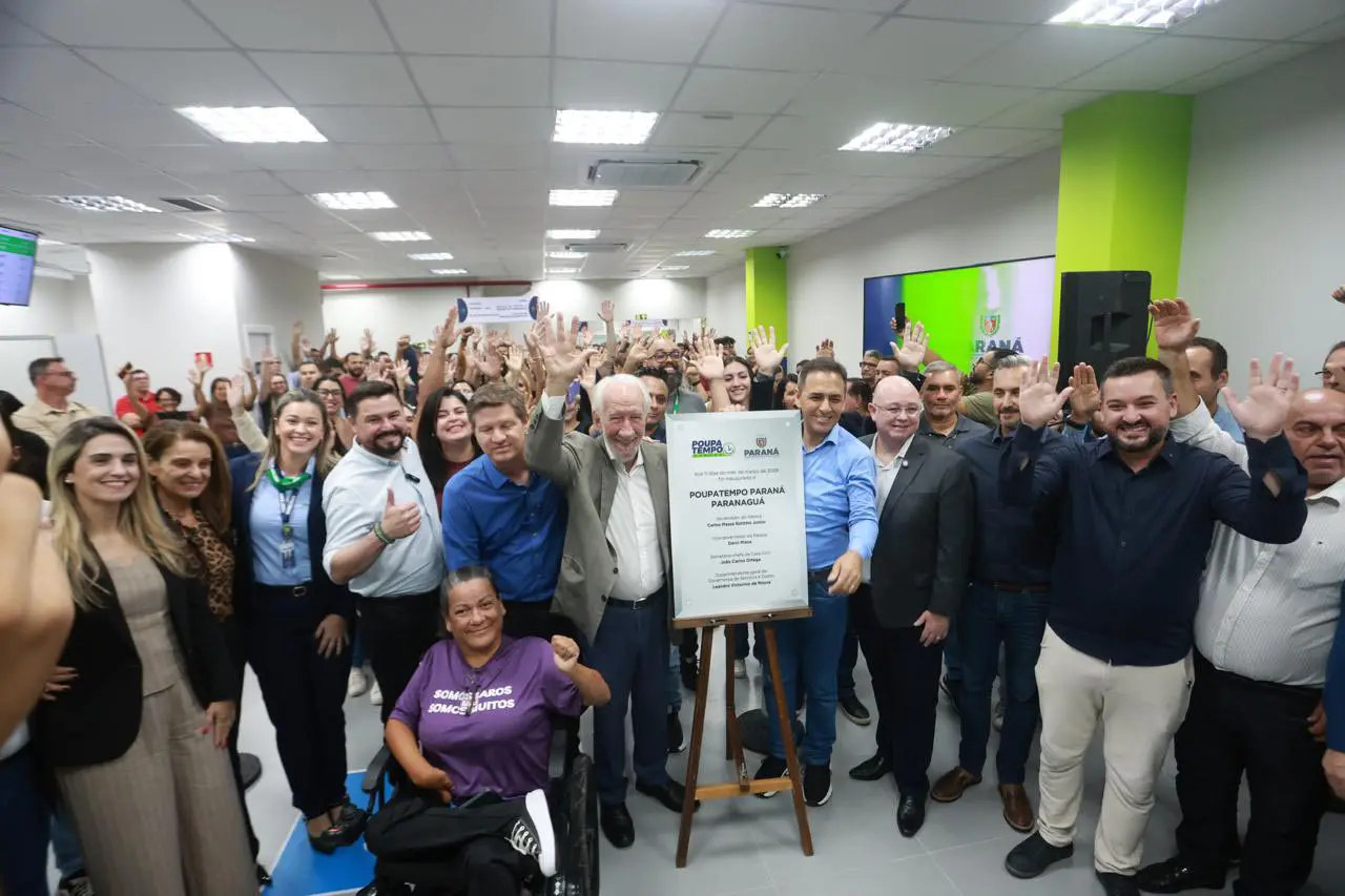 Esta é a primeira unidade do serviço no litoral paranaense que passa a oferece mais de 250 serviços essenciais de cidadania à toda a população (Foto: Valdelino Pontes/AEN)