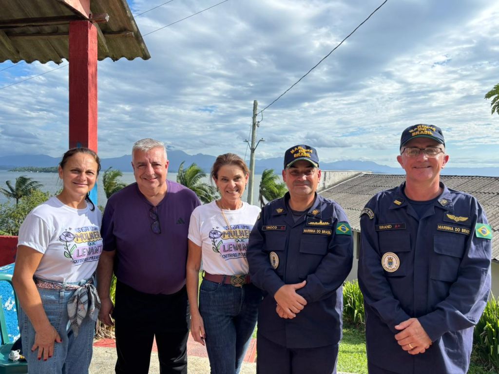 Projeto “Elas por Elas” fortalece autonomia feminina em comunidades marítimas e ilhas de Paranaguá 8 FOTO 04 52