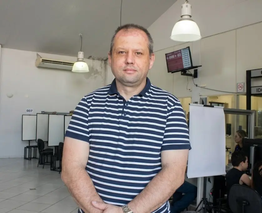 “Nos dias 2 e 3 de maio, o atendimento será das 9h às 17h, no Fórum Eleitoral. Será o final de semana anterior ao encerramento do prazo, para garantir que todos possam participar das eleições de 2026”, informa Sérgio Paulo Kawka