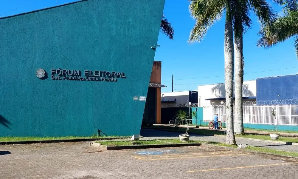 Em Paranaguá, a 5.ª Zona Eleitoral fica na rua Odilon Mader, n.º 994, no bairro Alvorada (Foto: Arquivo/Folha do Litoral News)