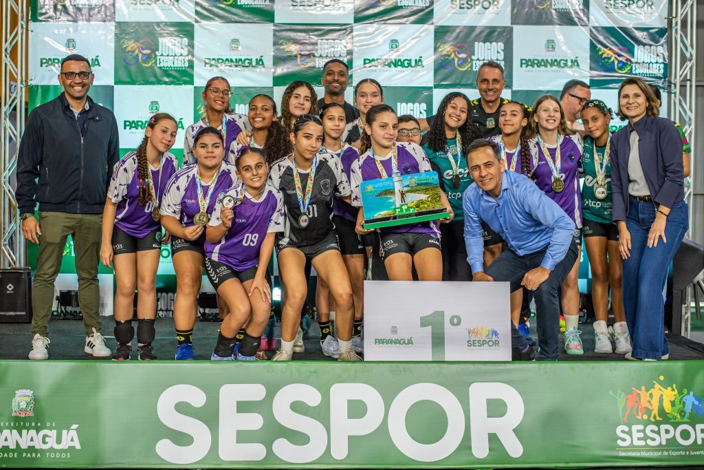 Jogos Escolares Municipais de Paranaguá 2026 são encerrados com premiação na Arena Albertina Salmon 5 699852184 1298909942418785 8962553069138013911 n