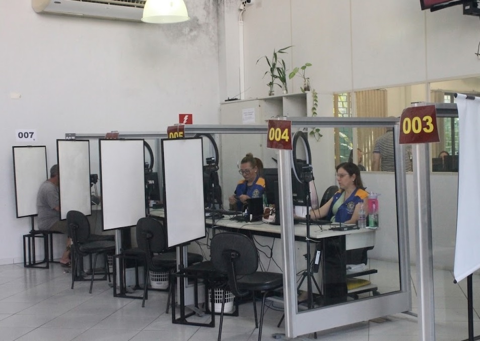 Fórum Eleitoral de Paranaguá realiza atendimento com horário estendido para regularização do título