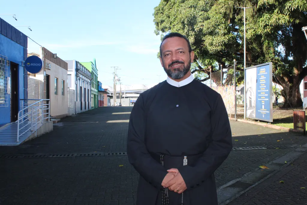 O reitor do Santuário do Rocio, padre Dirson Gonçalves, destaca a proposta do evento e convida a comunidade a participar