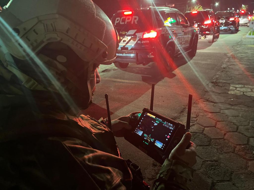Os crimes investigados foram registrados entre setembro de 2025 e abril de 2026, na cidade de Matinhos