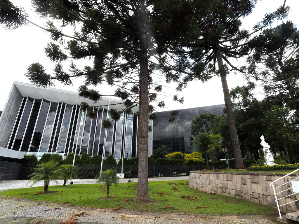 Assembleia Legislativa promove semana de homenagens e debates sobre infância, fibromialgia e fortalecimento do meio rural 1 A agenda também contará com sessões plenárias e reuniões das comissões permanentes da Casa para análise e votação de projetos em tramitação (Foto: Orlando Kissner/Alep)