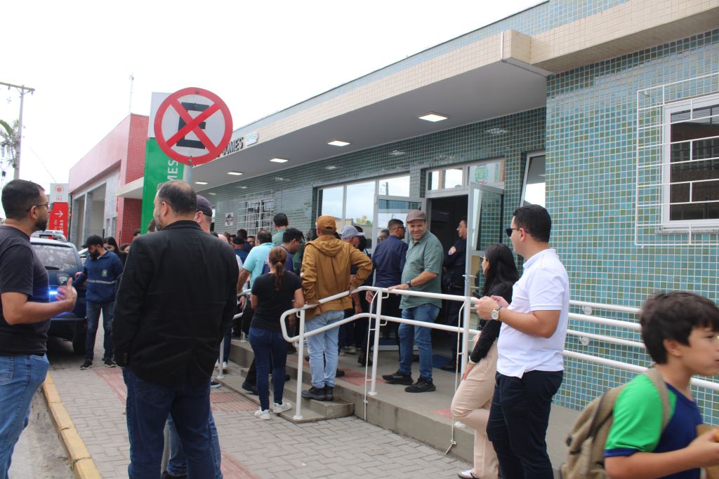 Prefeito Adriano Ramos anuncia farmácia 24 horas e amplia horário de atendimento em unidades de saúde em Paranaguá 6 4 6