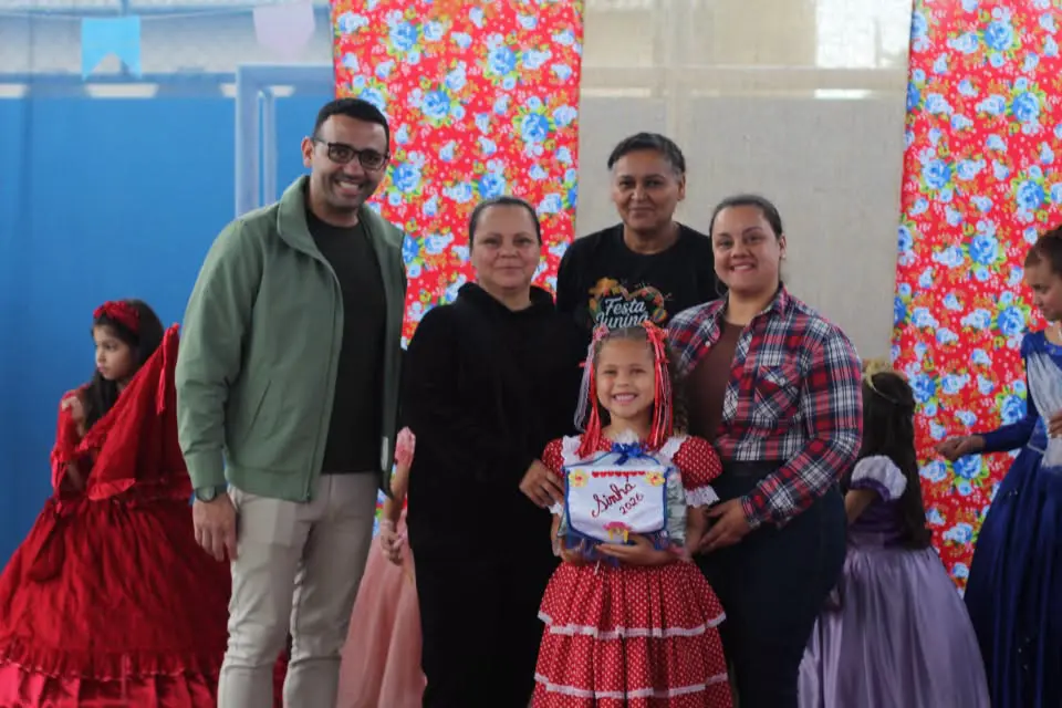“Arraiás” da Educação Municipal movimentam escolas e CMEIs de Paranaguá 3 734218717 967766039599967 7590433026723754648 n