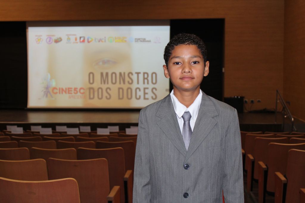 FOTO 04 58