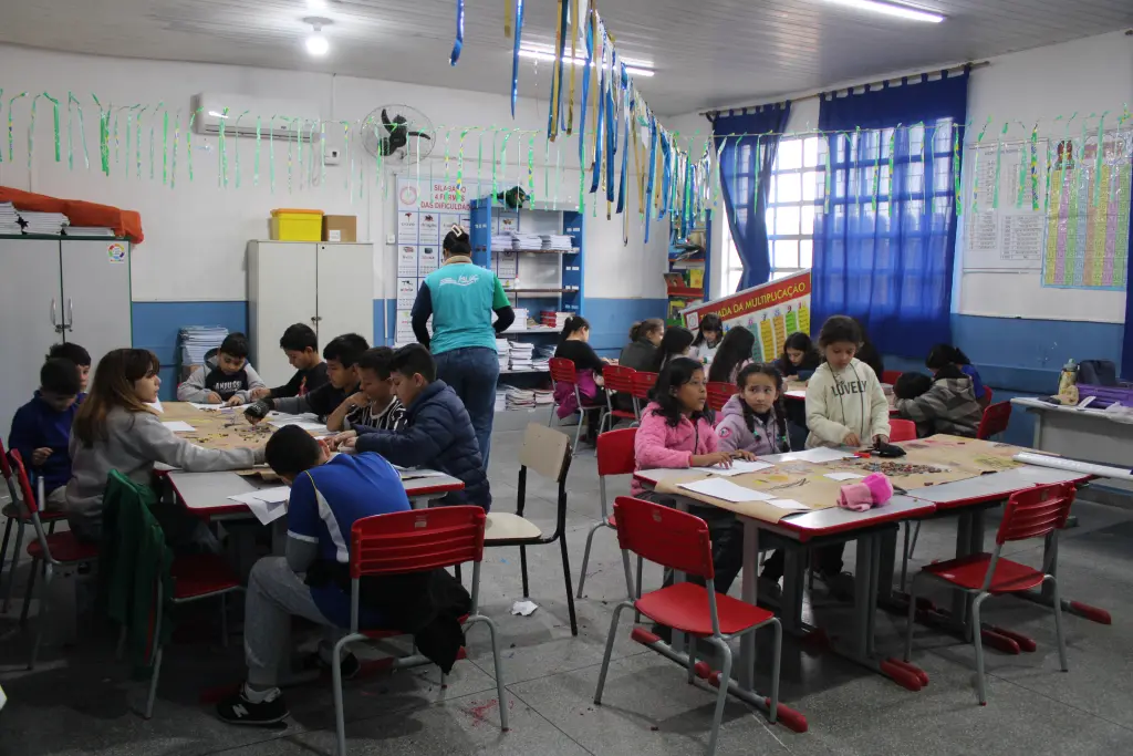 Projeto Iguapé leva educação ambiental a mais de 1,3 mil alunos em Paranaguá