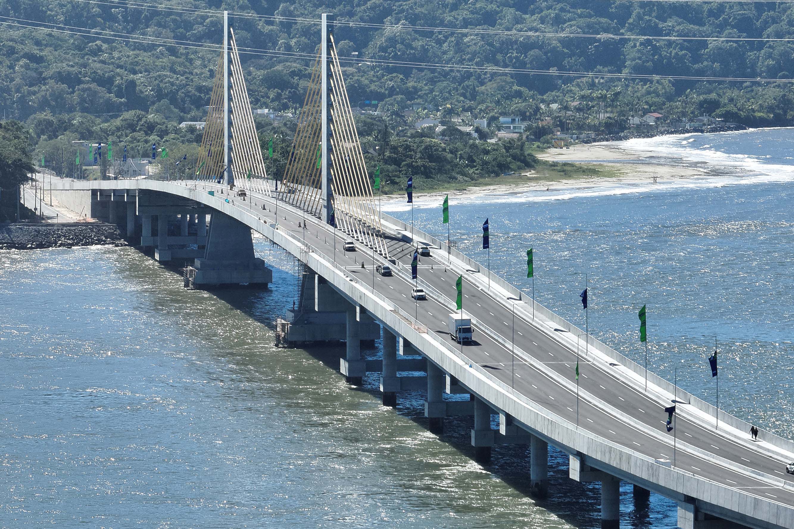 Estudo aponta Ponte de Guaratuba com menor custo por m² entre estruturas estaiadas 1 dji 20260512111307 0008 v