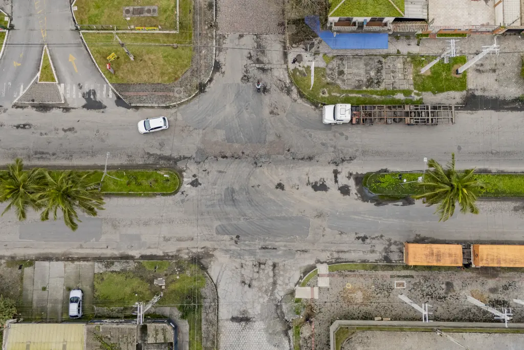 Portos do Paraná aplicará cerca de R$ 16 milhões em pavimentação em Paranaguá 2 dji 20260623105518 0174 d 1