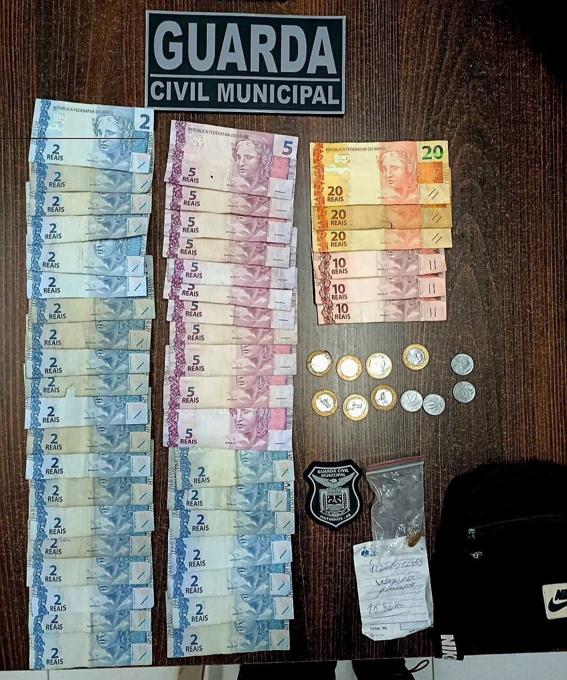 GCM flagra menino de 12 anos com porção de haxixe e dinheiro do tráfico em Matinhos 1 foto01 24