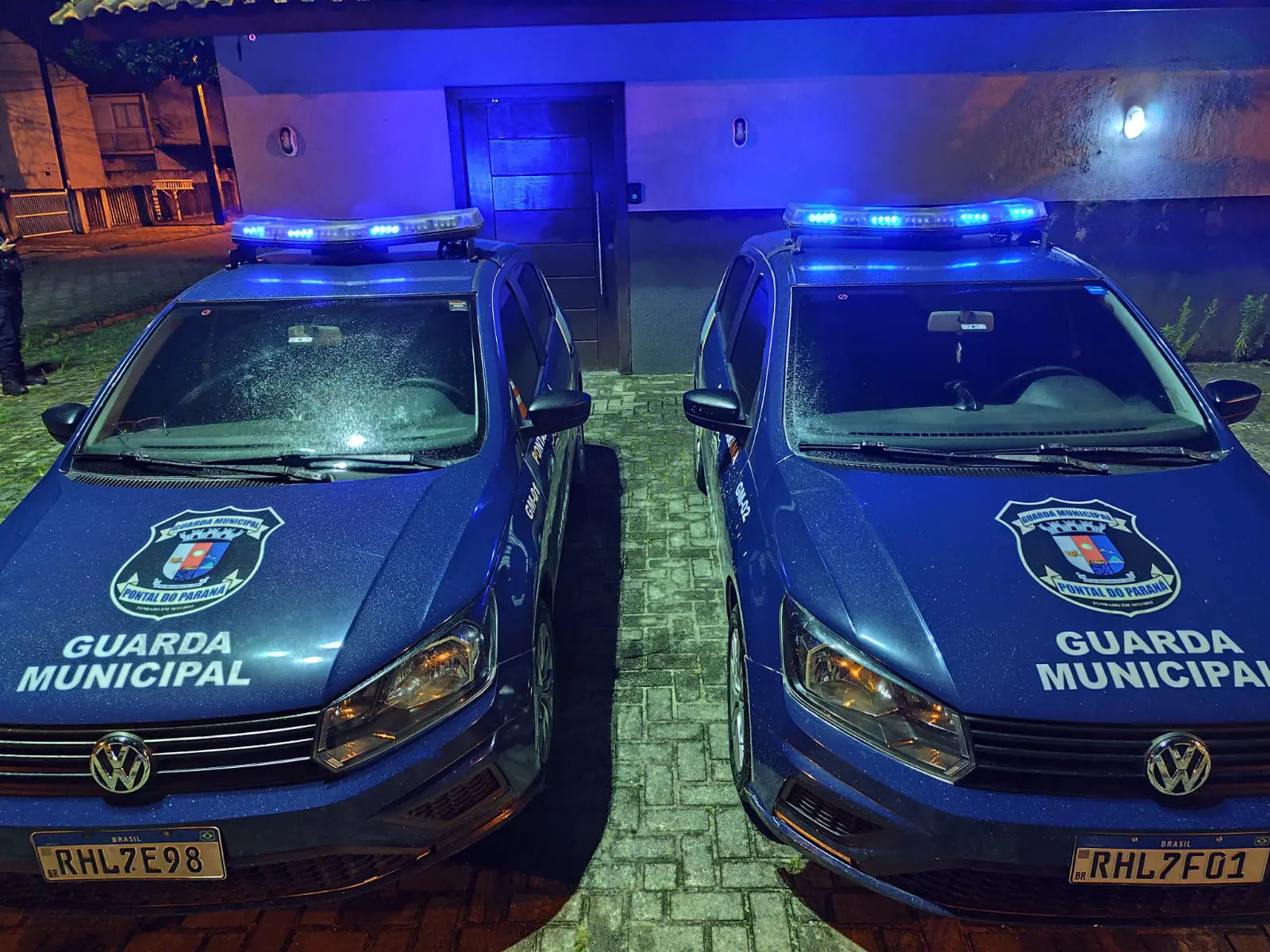 Discussão entre irmãos termina com um preso em Pontal do Paraná 1 Após ser atendido no PA – Pronto Atendimento, instalado no balneário Praia de Leste, o indivíduo preso pelos guardas municipais foi levado para a Delegacia da Polícia Civil - Foto: Arquivo