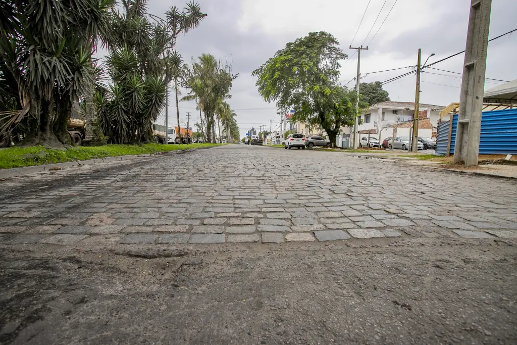 Portos do Paraná aplicará cerca de R$ 16 milhões em pavimentação em Paranaguá 4 img 9450 1