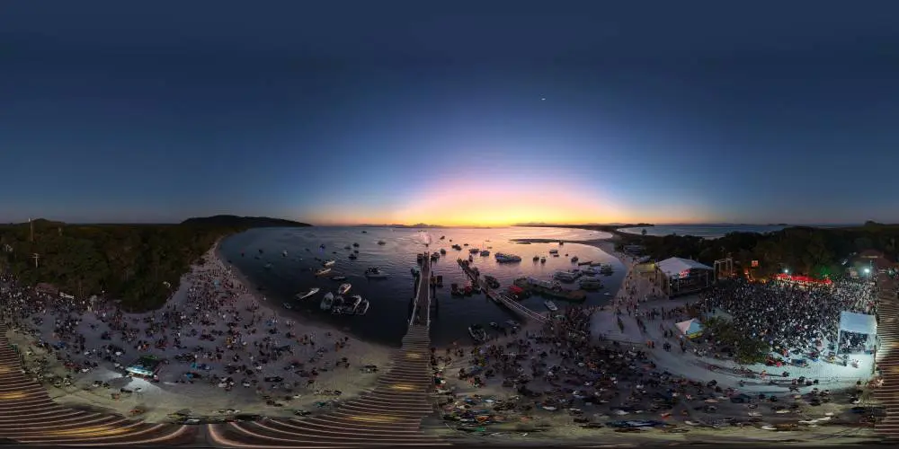 1.º Festival de Reggae da Ilha do Mel reúne grande público, fortalece o turismo e entra para o calendário de eventos do litoral 3 dji fly 20260718 180620 0304 1784418979285 pano 1