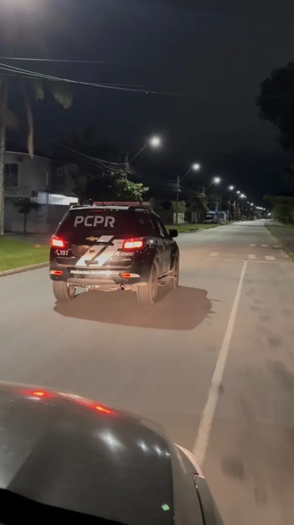 Polícia Civil prende três investigados por homicídios e roubo durante a operação Imperium Legis, em Paranaguá 3 Ao todo, os policiais cumpriramtrês mandados de prisão e cinco busca e apreensão - Foto: PCPR