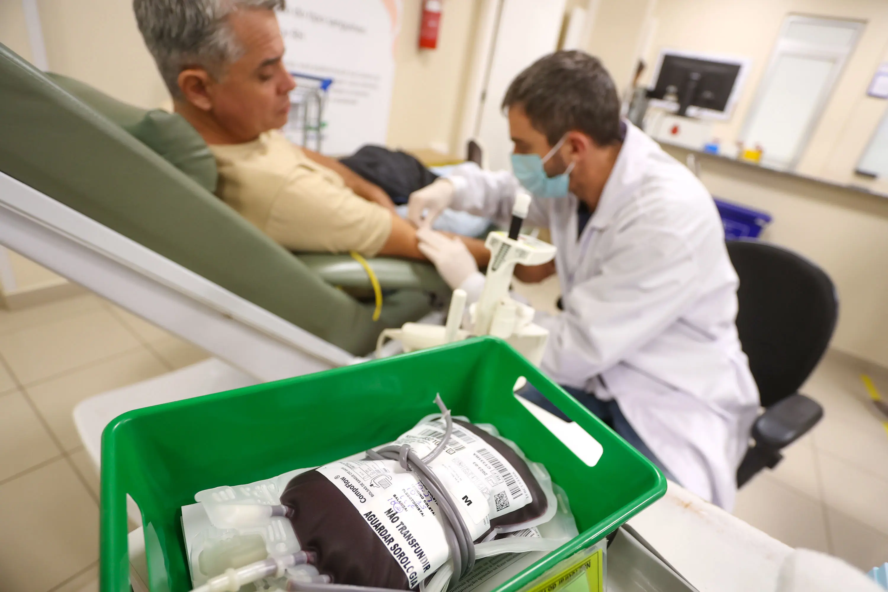 Hemepar alerta para queda no estoque de sangue durante as férias escolares