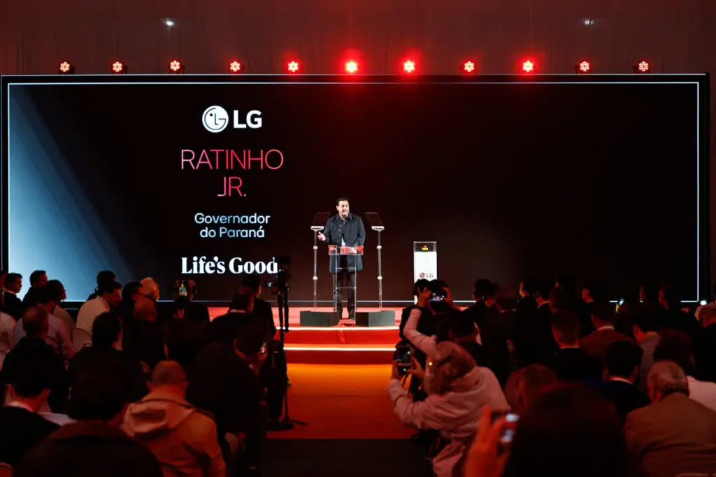 LG inaugura fábrica bilionária de geladeiras no Paraná 4 WhatsApp Image 2026 08 13 at 14.10.31 1
