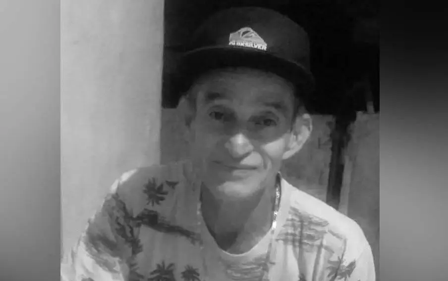 Homem é executado em plena luz do dia em Paranaguá; vítima foi atingida por 8 tiros 1