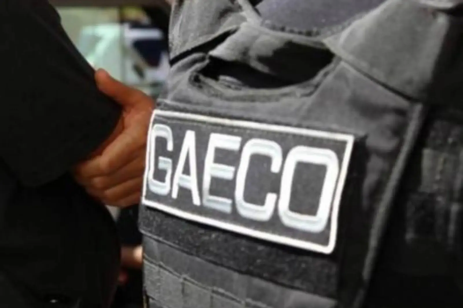 Gaeco denuncia ex-policial militar que foi comandante da Rotam de Guaratuba por corrupção passiva e associação para o tráfico no litoral 1 O denunciado teria utilizado informações obtidas em razão da função policial para auxiliar um traficante que atuava no Litoral do Paraná e também lucrar com atividades ilegais - Foto: MPPR
