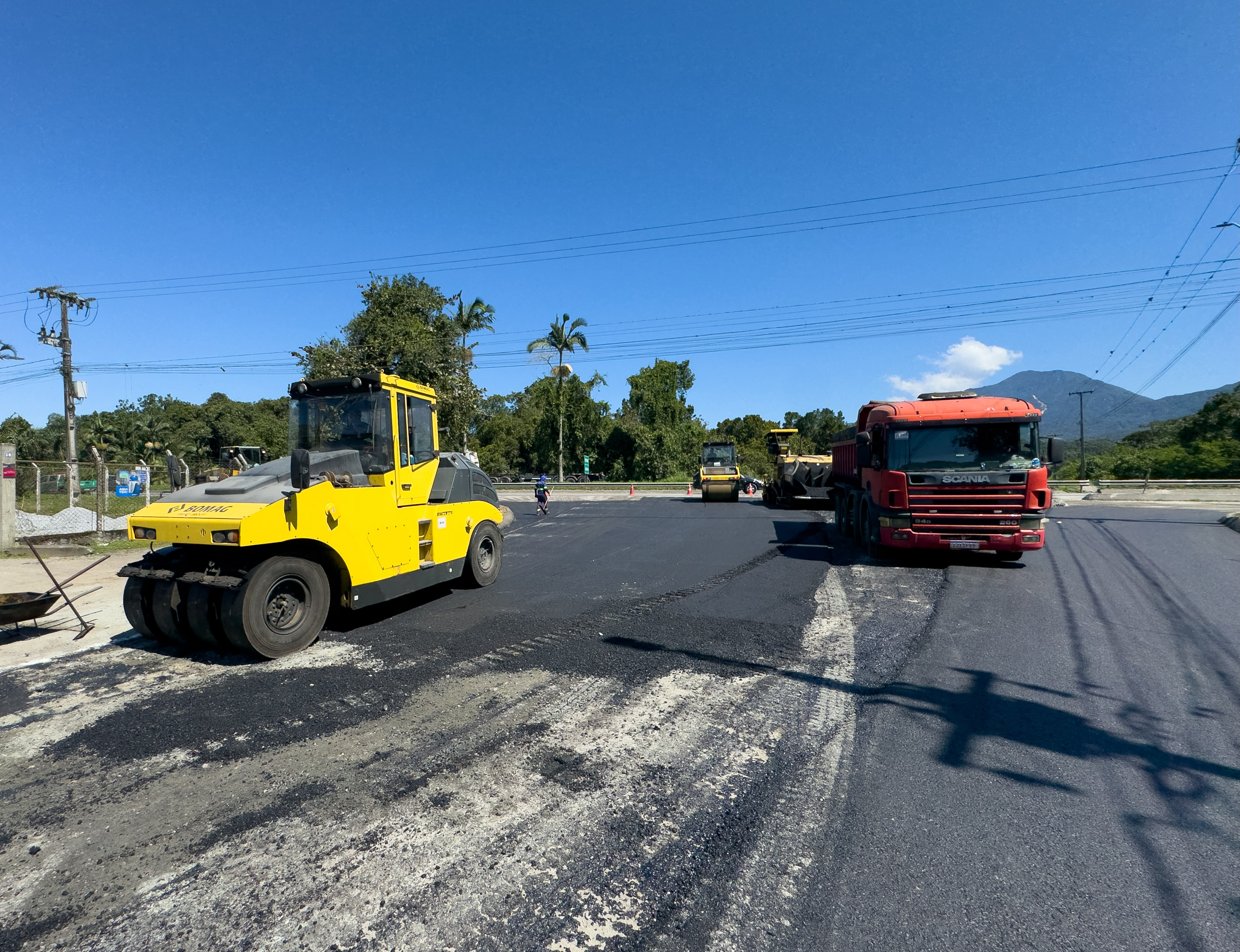 Com a revitalização, o trecho passa a oferecer melhores condições de circulação, segundo a Prefeitura (Foto: Wilson Leandro/Prefeitura de Paranaguá)