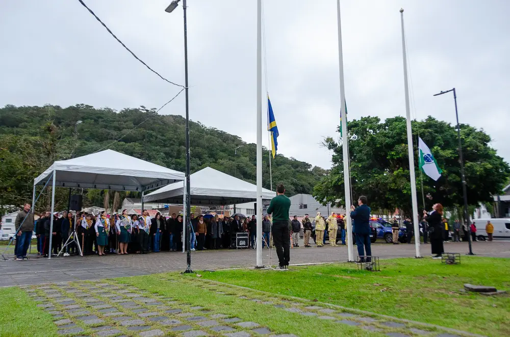 Litoral do Paraná celebra 7 de Setembro com atos cívicos, desfile e homenagens 5 FOTO 05 2
