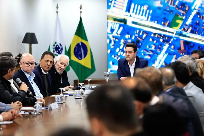 Paranaguá terá mais de R$ 110 milhões para obras na Roque Vernalha e Atílio Fontana 6 Foto Facebook Ratinho Junior
