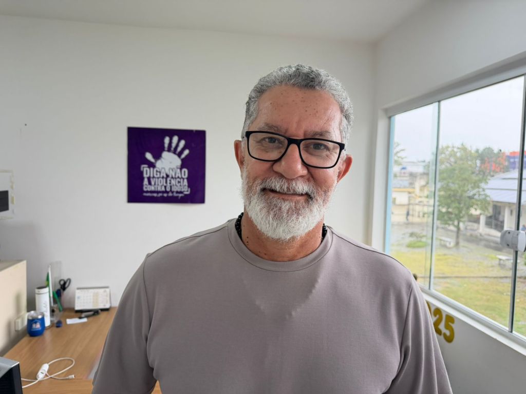 “Nossos 70 idosos agradece e esperamos todos vocês e seus familiares no dia 12 aqui no nosso churrasco”, disse o presidente do Lar dos Idosos Perseverança, Lourival Soares da Silva Júnior
