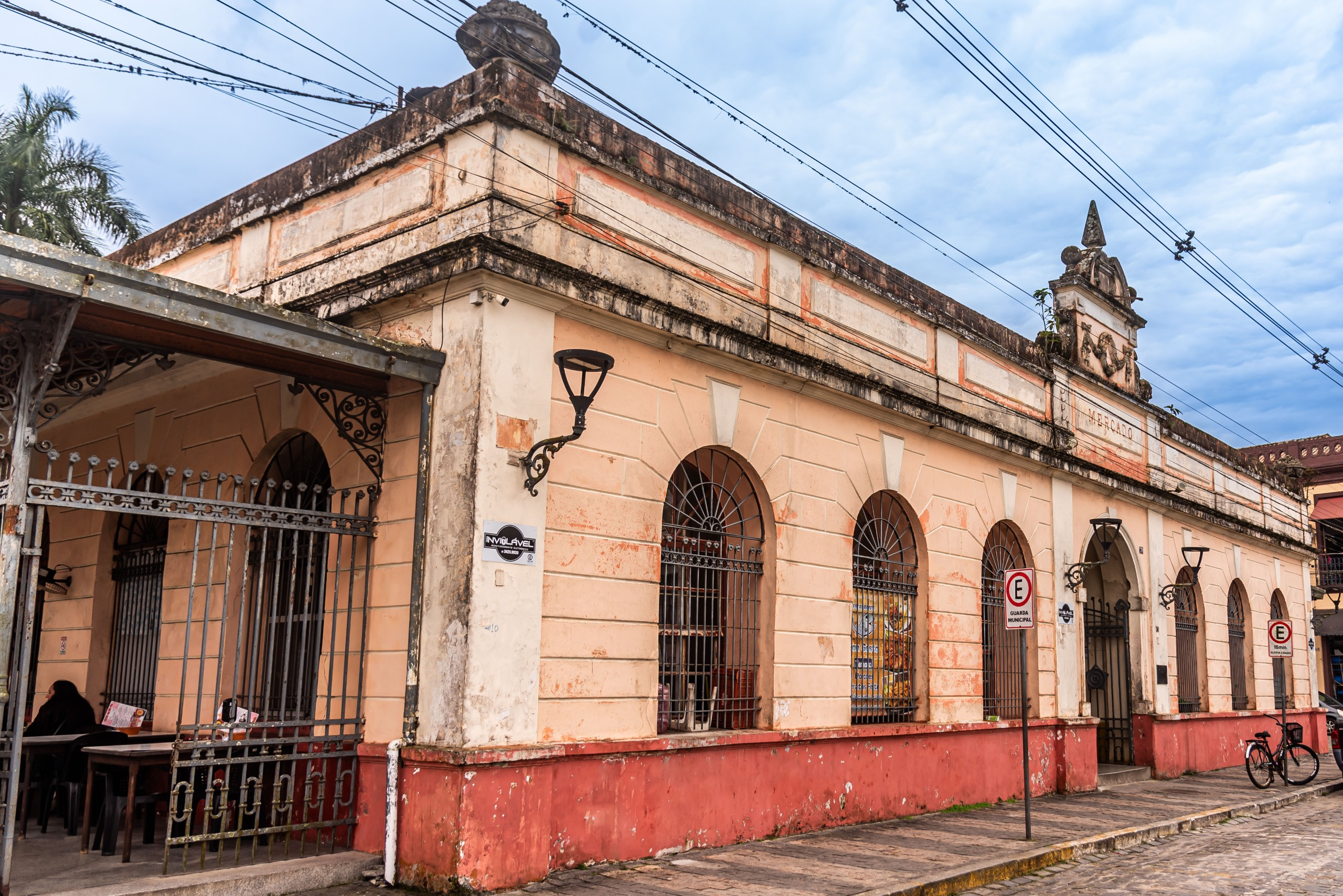 Mercado do Café recebe reforma dos banheiros e manutenção da rede de esgoto 1 30705