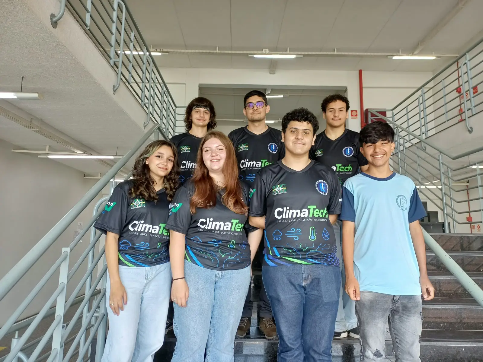Instituto Estadual de Educação de Paranaguá conquista título regional do Hack Tech pelo segundo ano consecutivo 1 FOTO 01 55